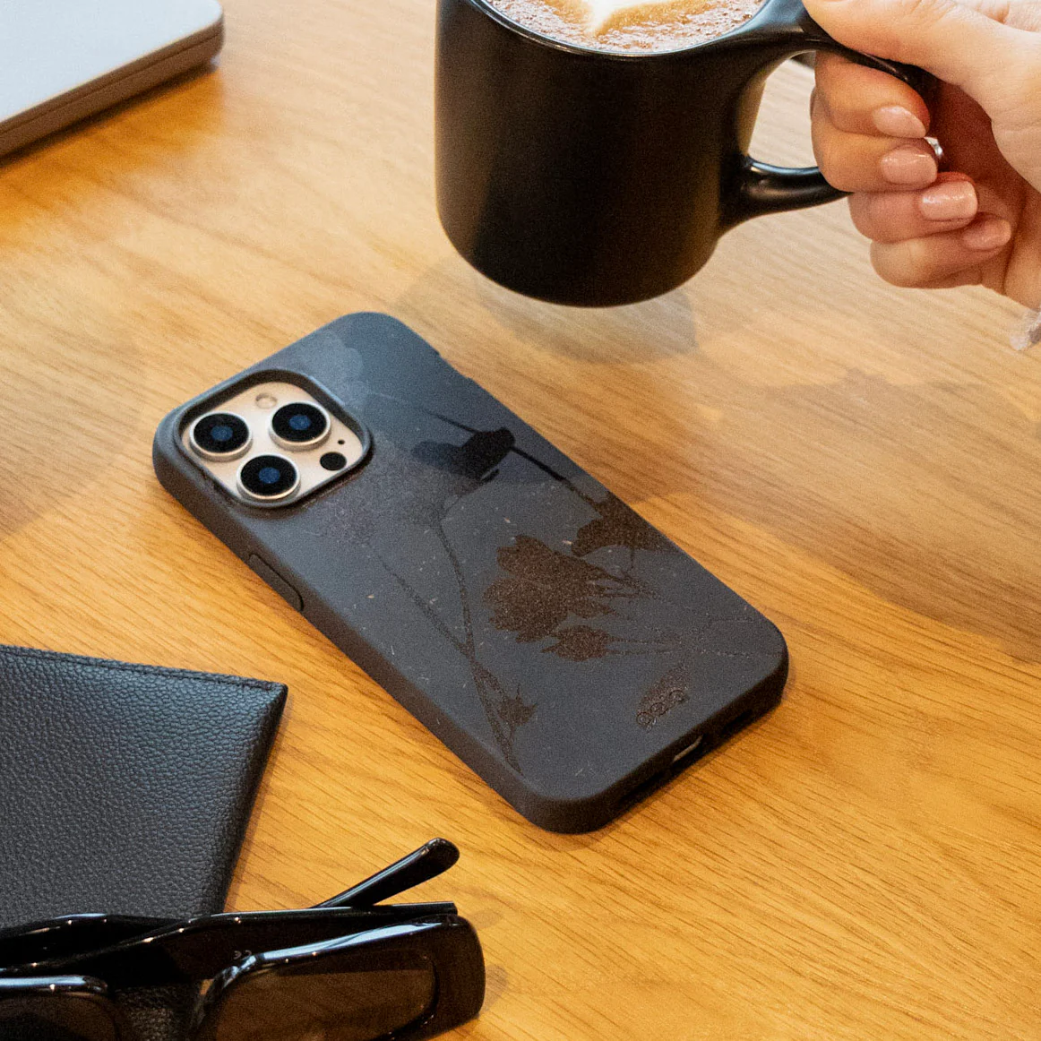 Black Shadow Petals Google Pixel 8 Case - Image 2