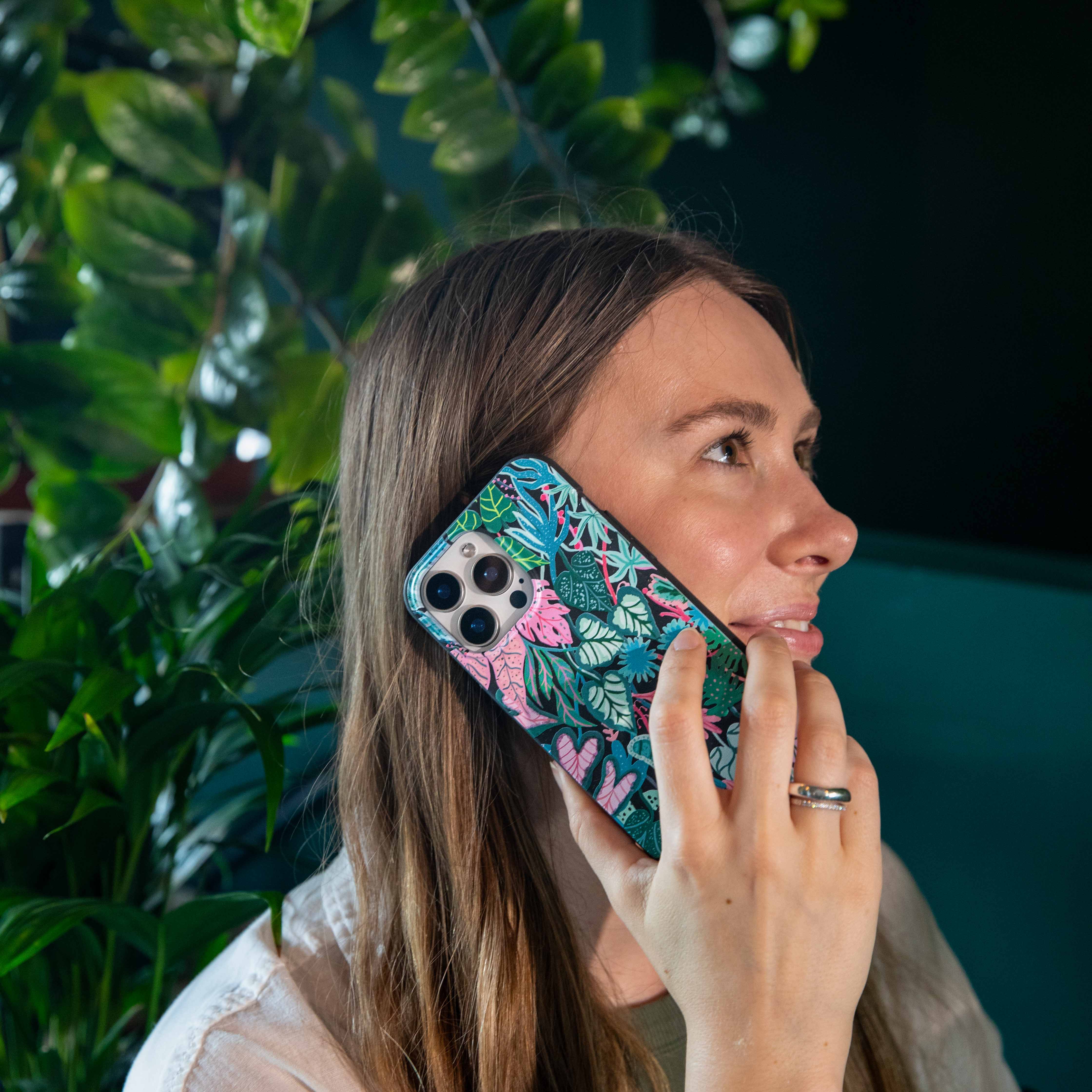 Black Tropic Noir Google Pixel 7 Case - Image 2