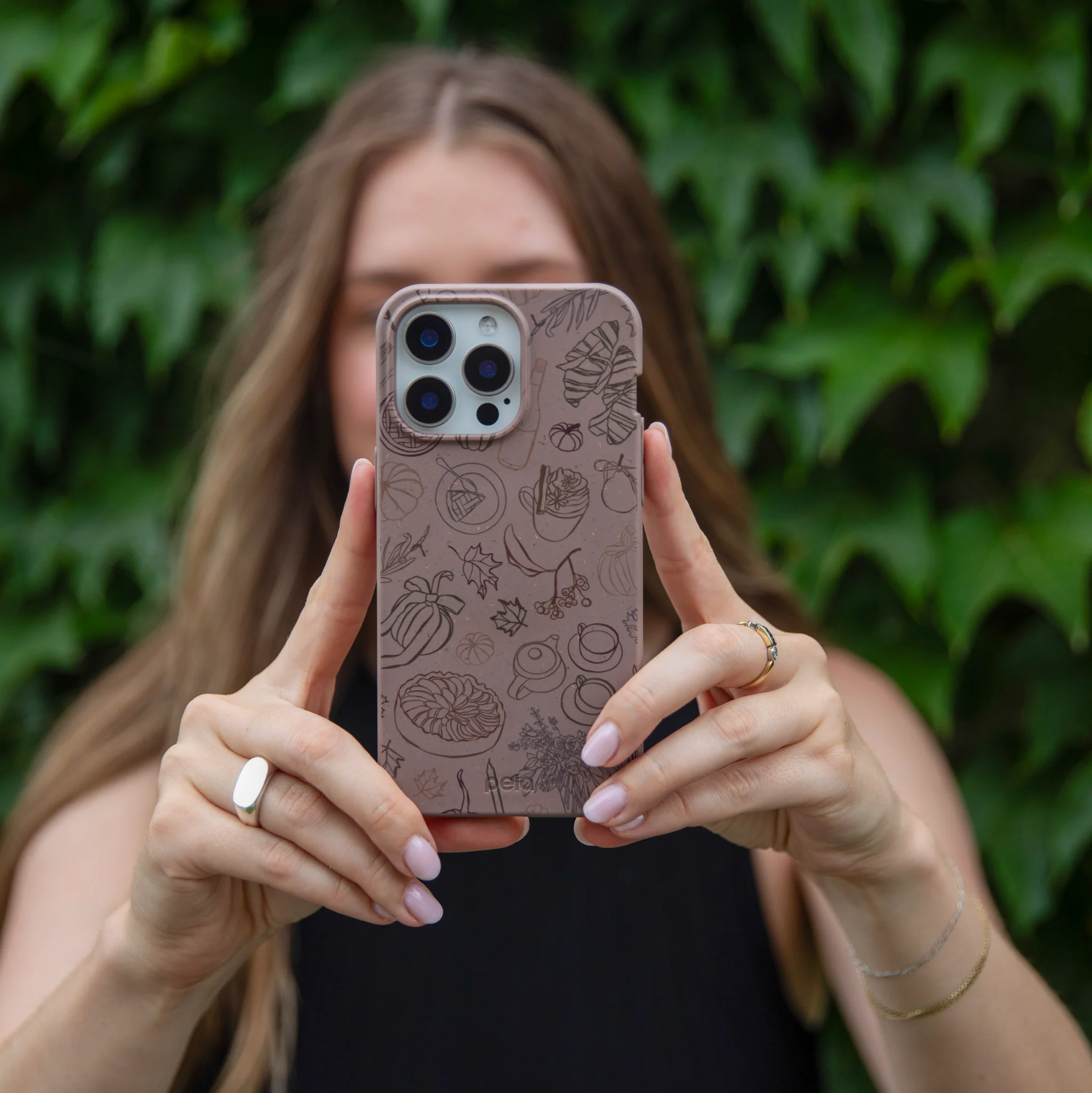Chocolate Brown Autumn Sweets Samsung Galaxy S22 Case - Image 2
