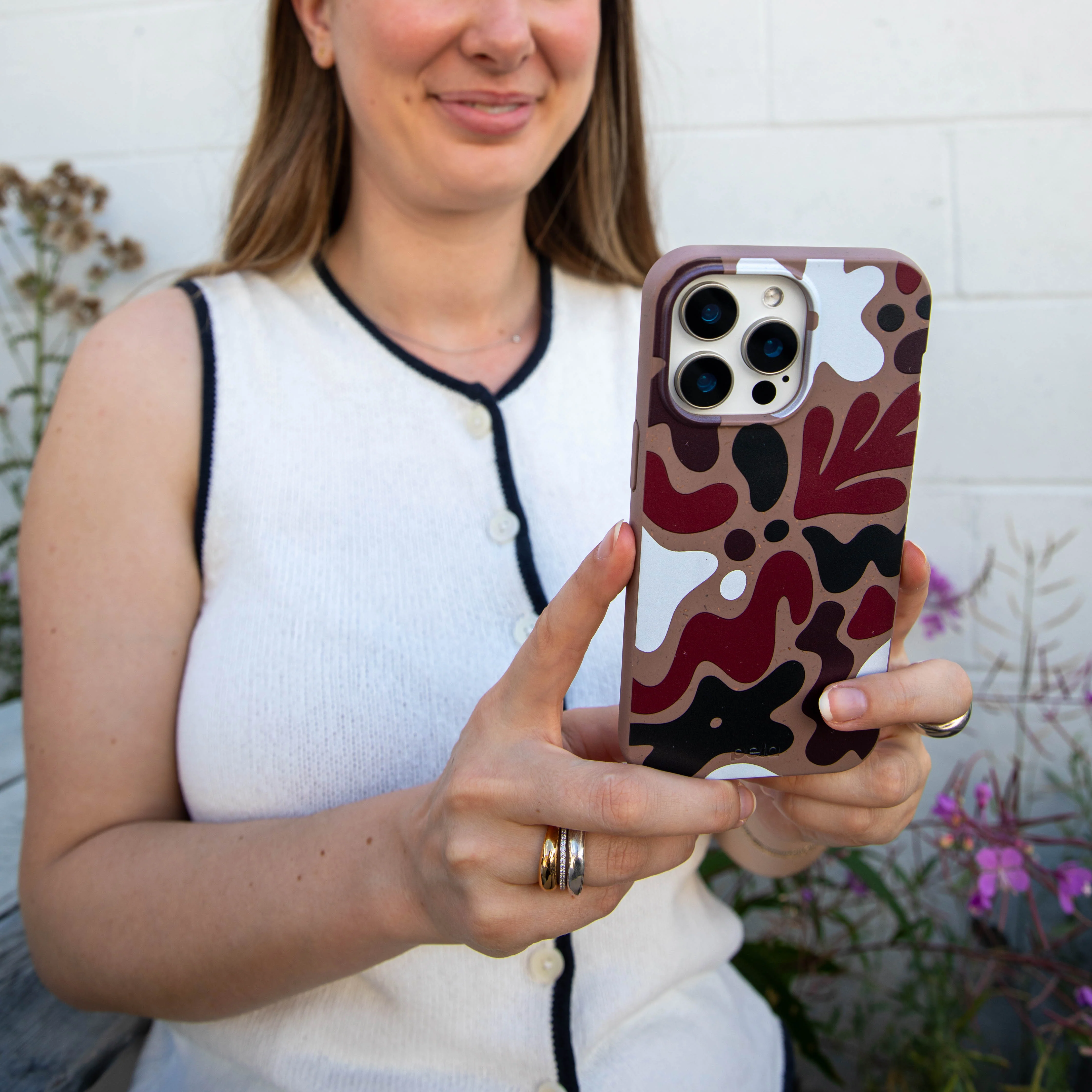 Chocolate Brown Earthy Curves Google Pixel 8 Pro Case - Image 2