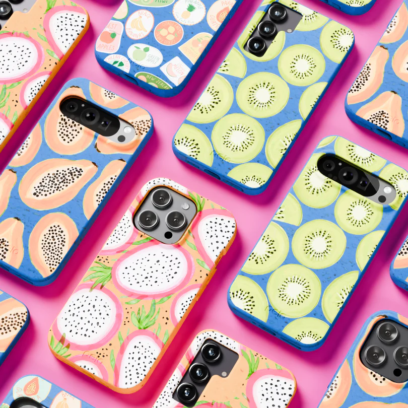 Electric Blue Kiwi Slices Samsung Galaxy S23 Case - Image 8