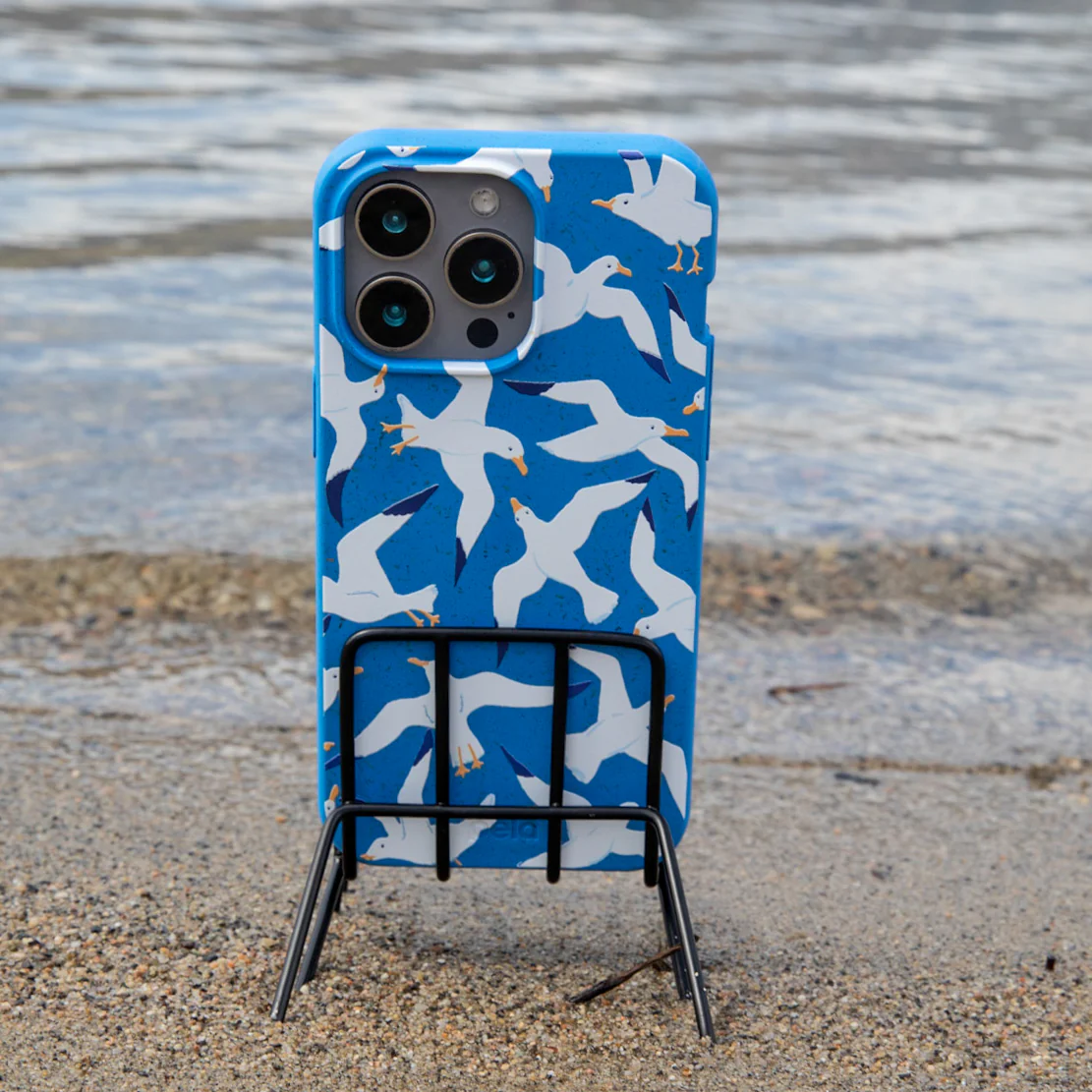 Electric Blue Seagulls Google Pixel 8 Case - Image 2