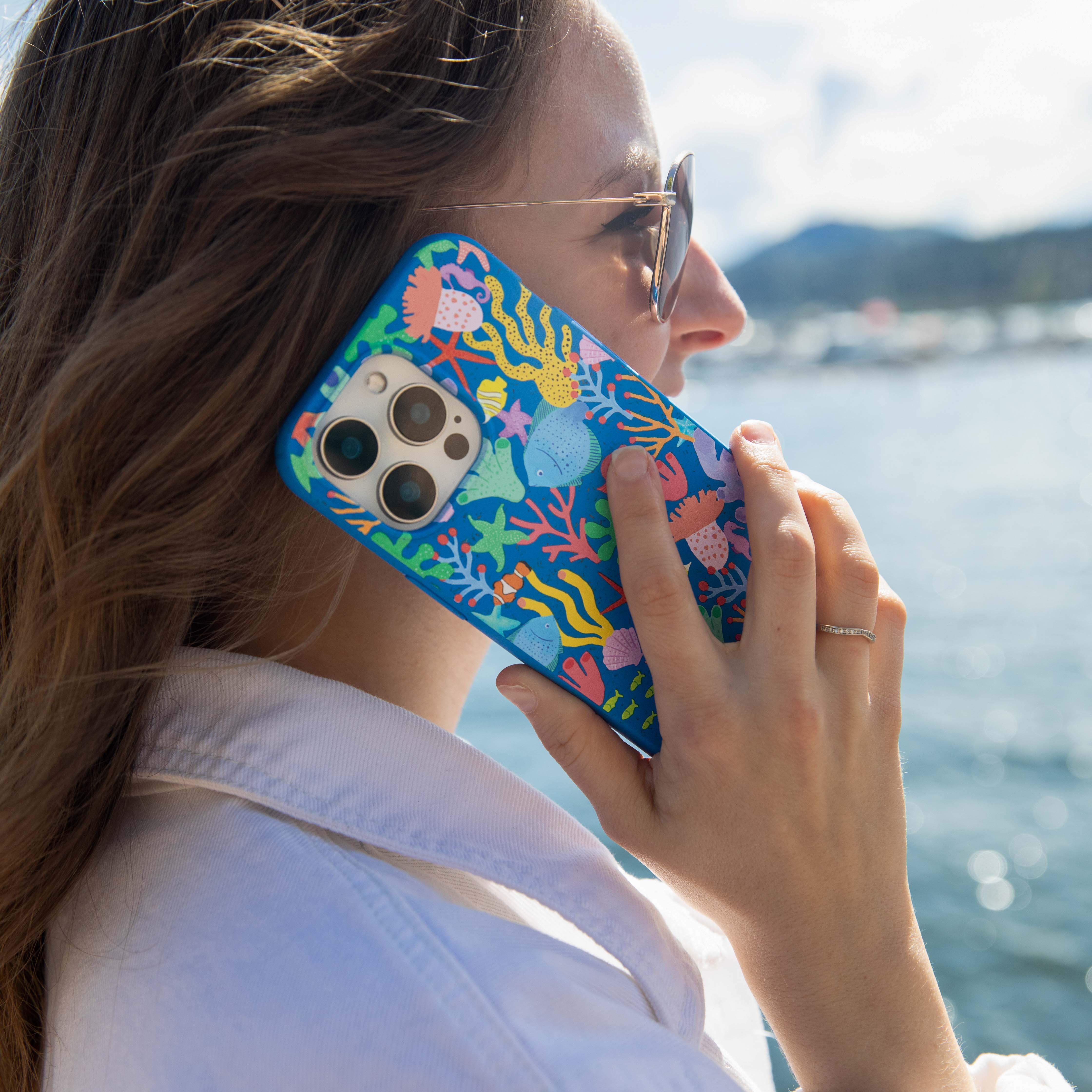 Electric Blue Underwater Blooms Samsung Galaxy S23+(Plus) Case - Image 5