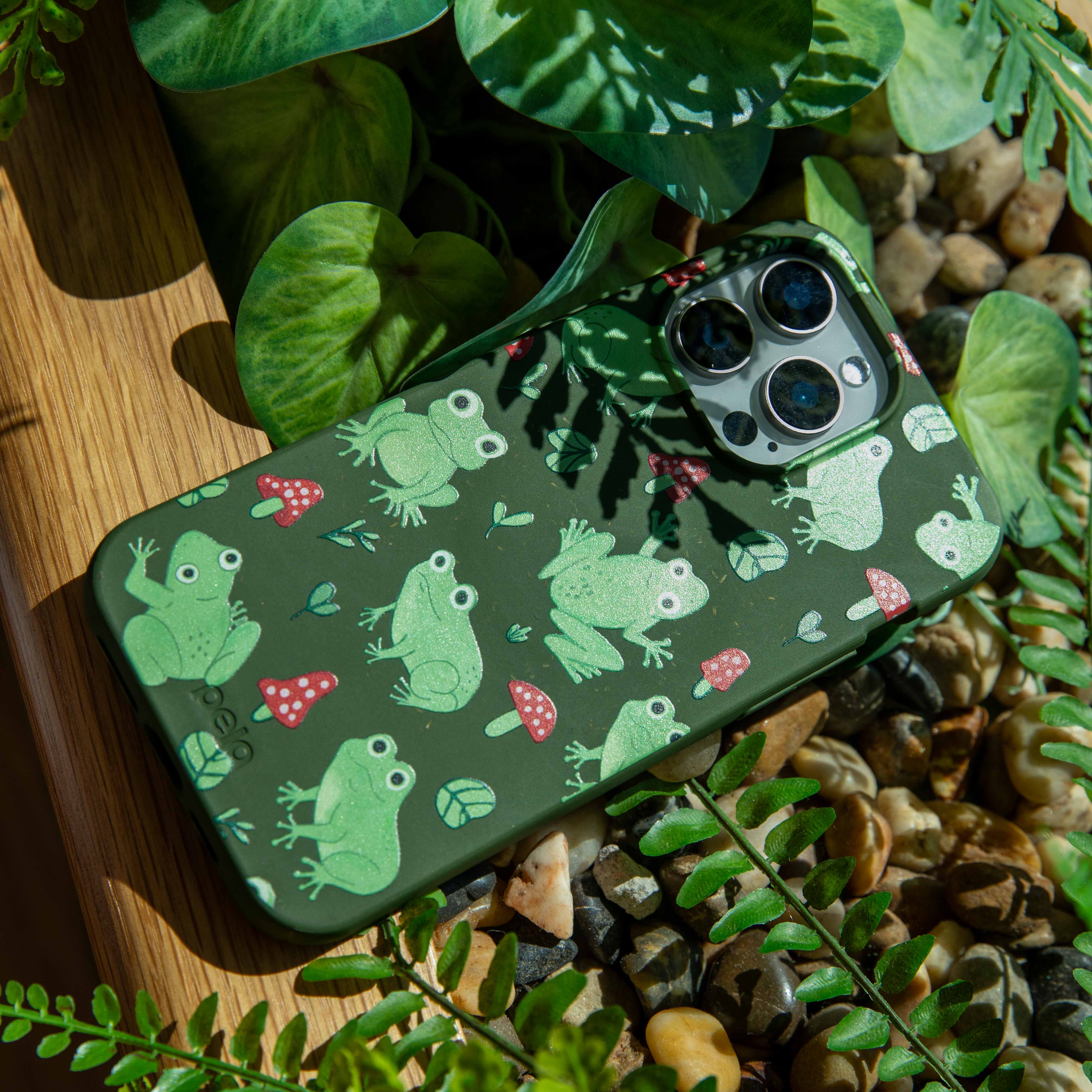 Forest Floor Frog Folk iPhone 14 Pro Case - Image 5