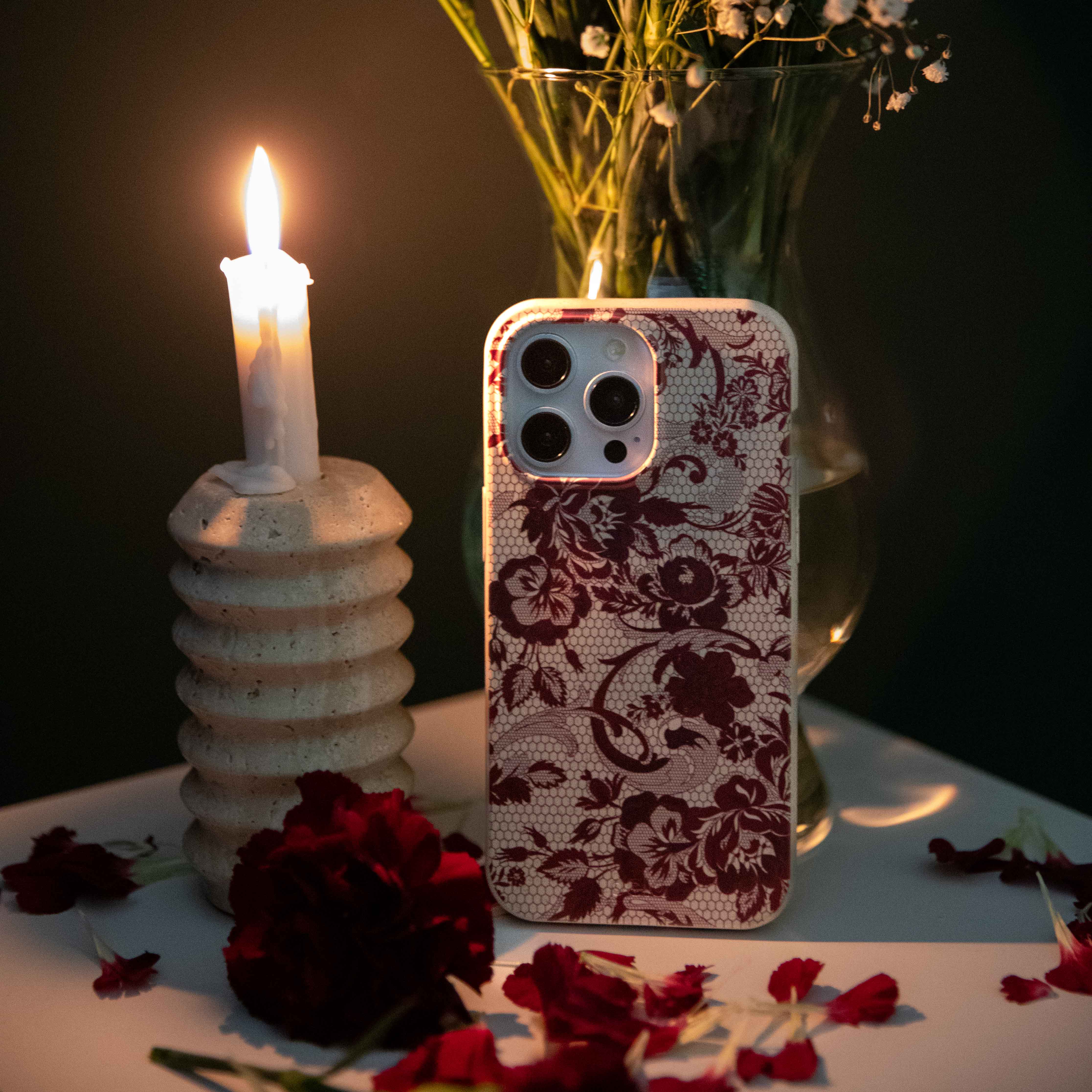 London Fog Crimson Veil Google Pixel 7 Case - Image 2