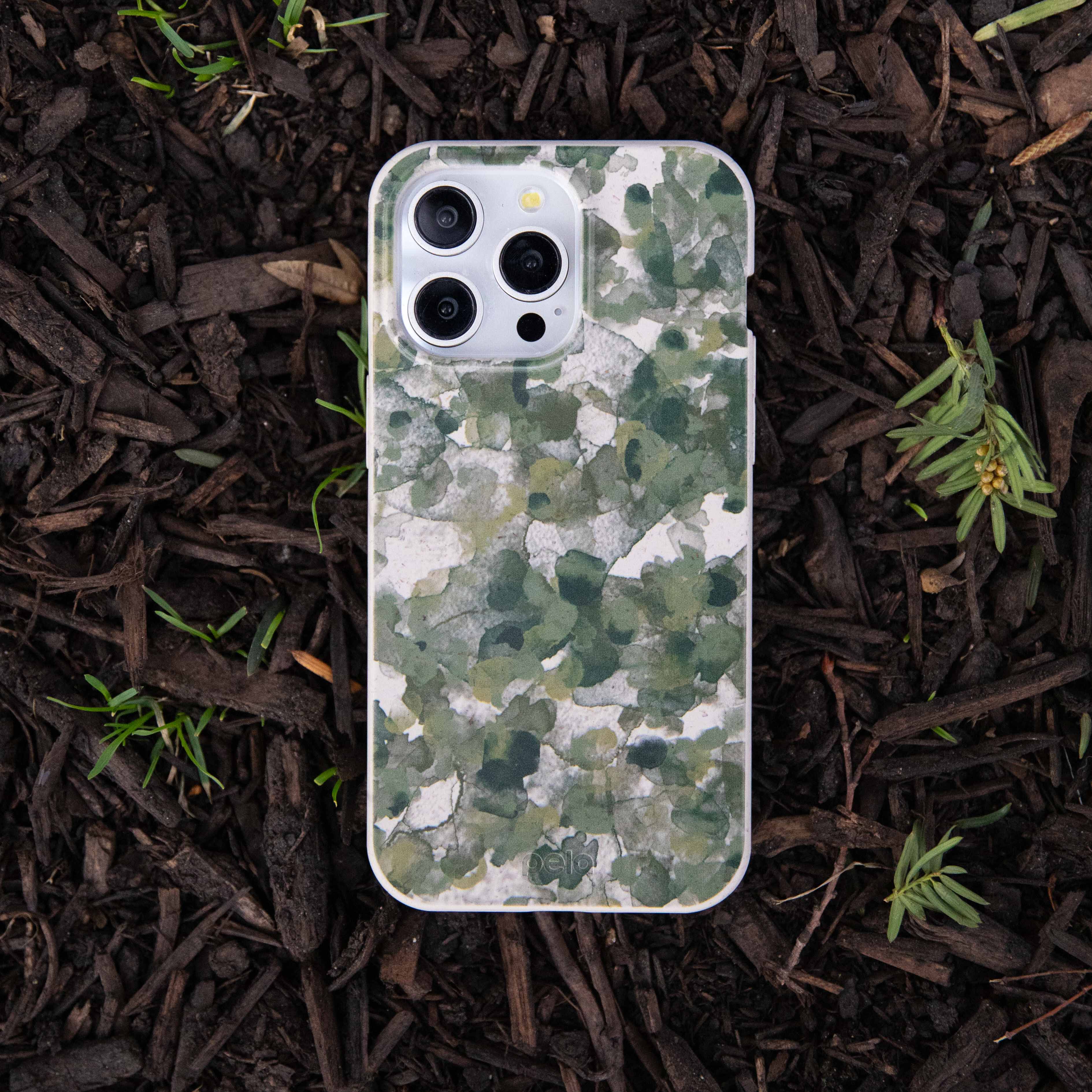 London Fog Foliage Camo Google Pixel 9/9 Pro Case - Image 6