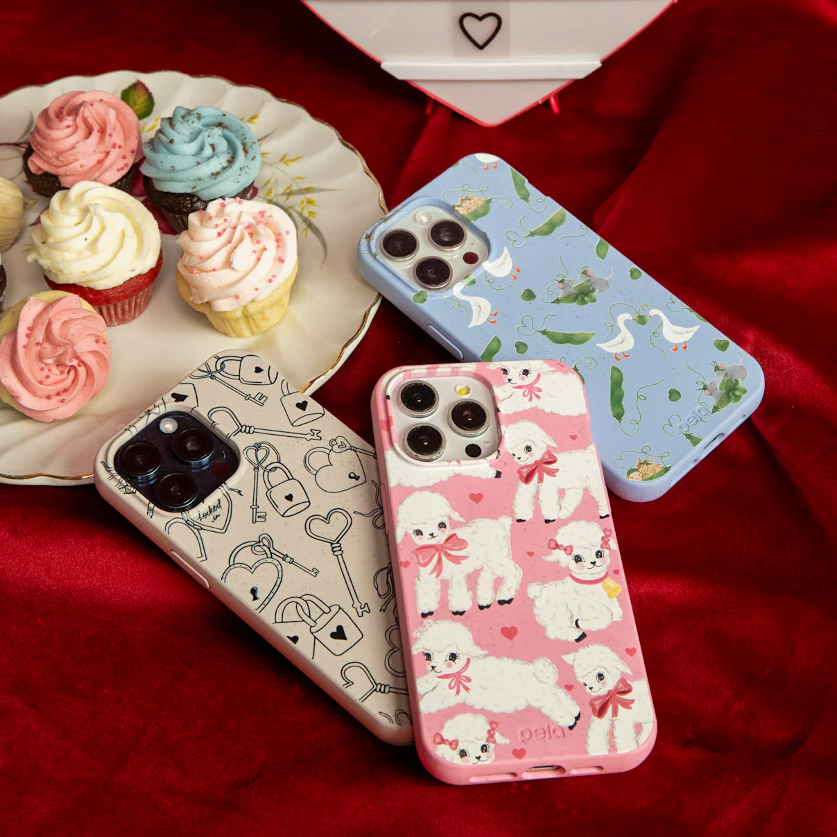 London Fog Locked In Love Samsung Galaxy S26 Case - Image 9