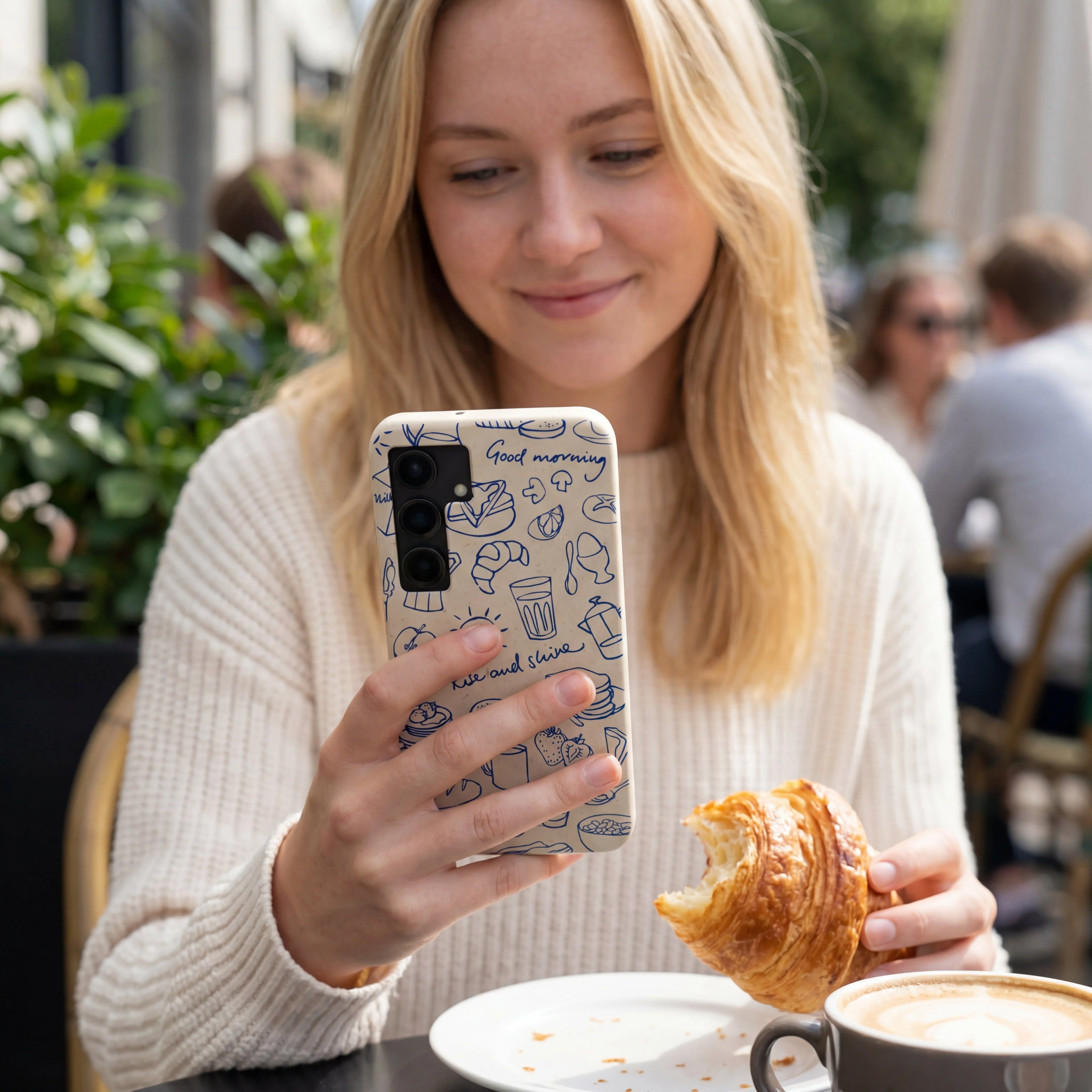 London Fog Rise and Shine Samsung Galaxy S25 Ultra Case - Image 2