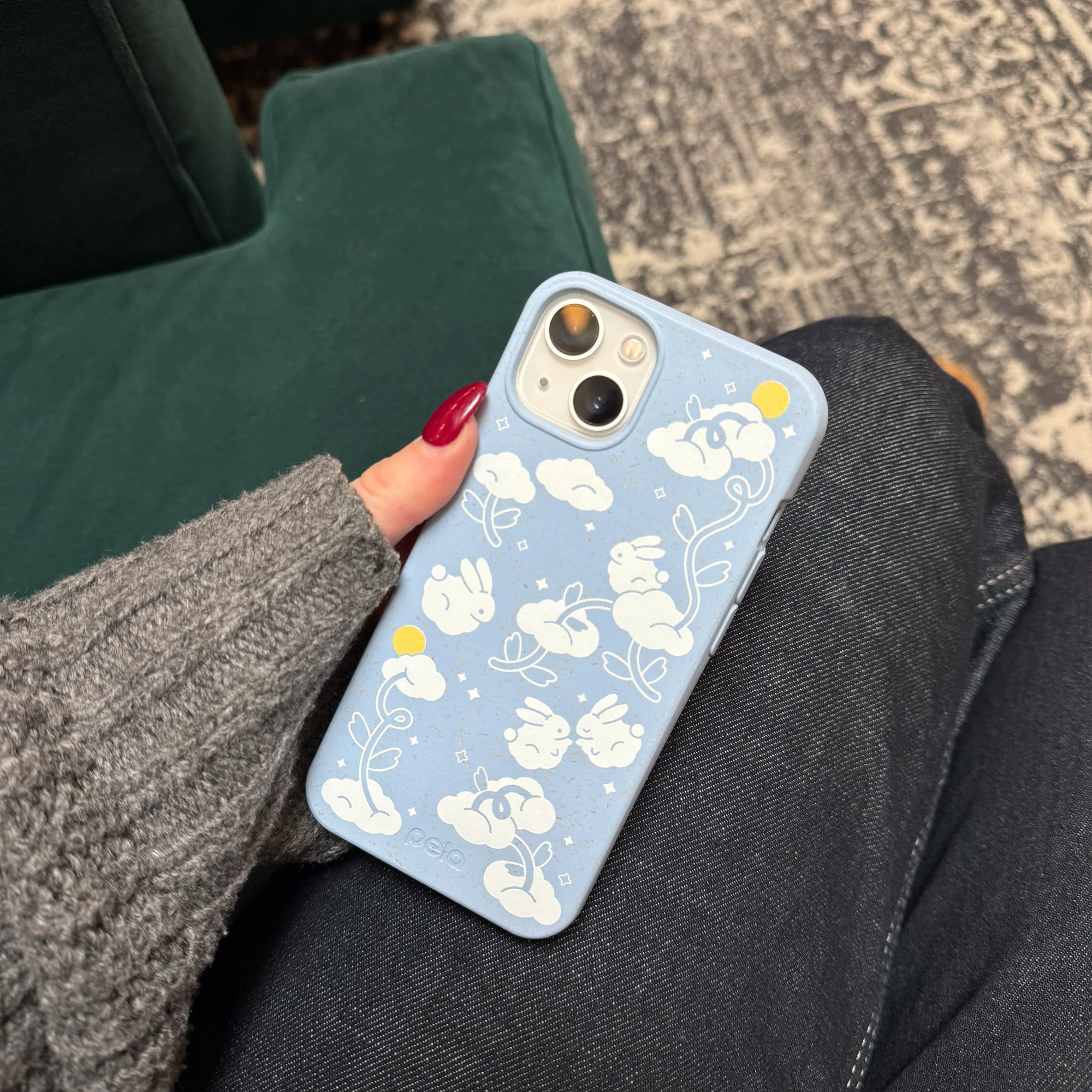 Powder Blue Fluffy Flower Samsung Galaxy S25 Case - Image 4