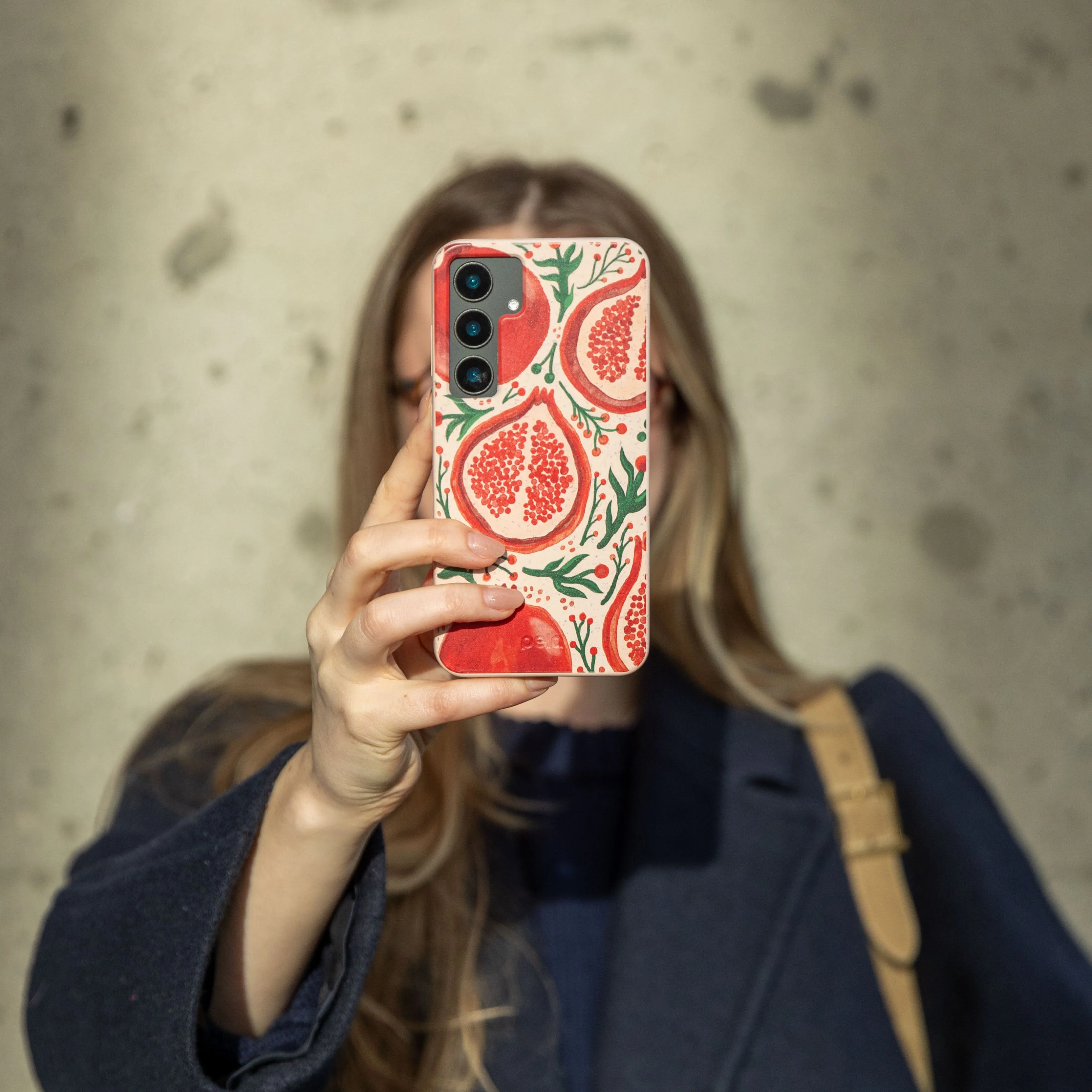 Seashell Pomegranate Cheer Samsung Galaxy S24 Case - Image 5